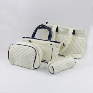 韓版格紋風(fēng)尚 高檔橫款方型化妝包四件套，廠家直銷盡顯品質(zhì)